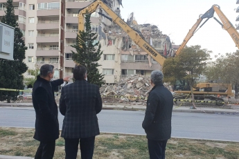 İzmir'de Yaşanan Deprem Felaketini Yerinde İnceledik.