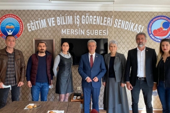Türkiye'nin en büyük sorunu eğitimdir. Mersin Eğitim İş Şube ziyaretimde bu büyük sorunun çözüm önerilerini konuşuyoruz...